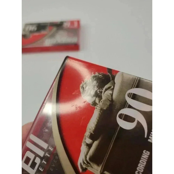 3 Maxell UR 90 Minute Normal Bias Blank Audio Cassette Tapes NEW SEALED - Picture 12 of 13
